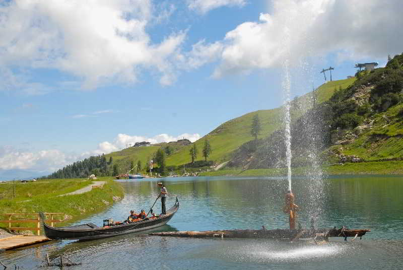 Falkensteiner Family Hotel Sonnenalpe ซอนเนนอัลเพอ นัสส์เฟลด์ ภายนอก รูปภาพ