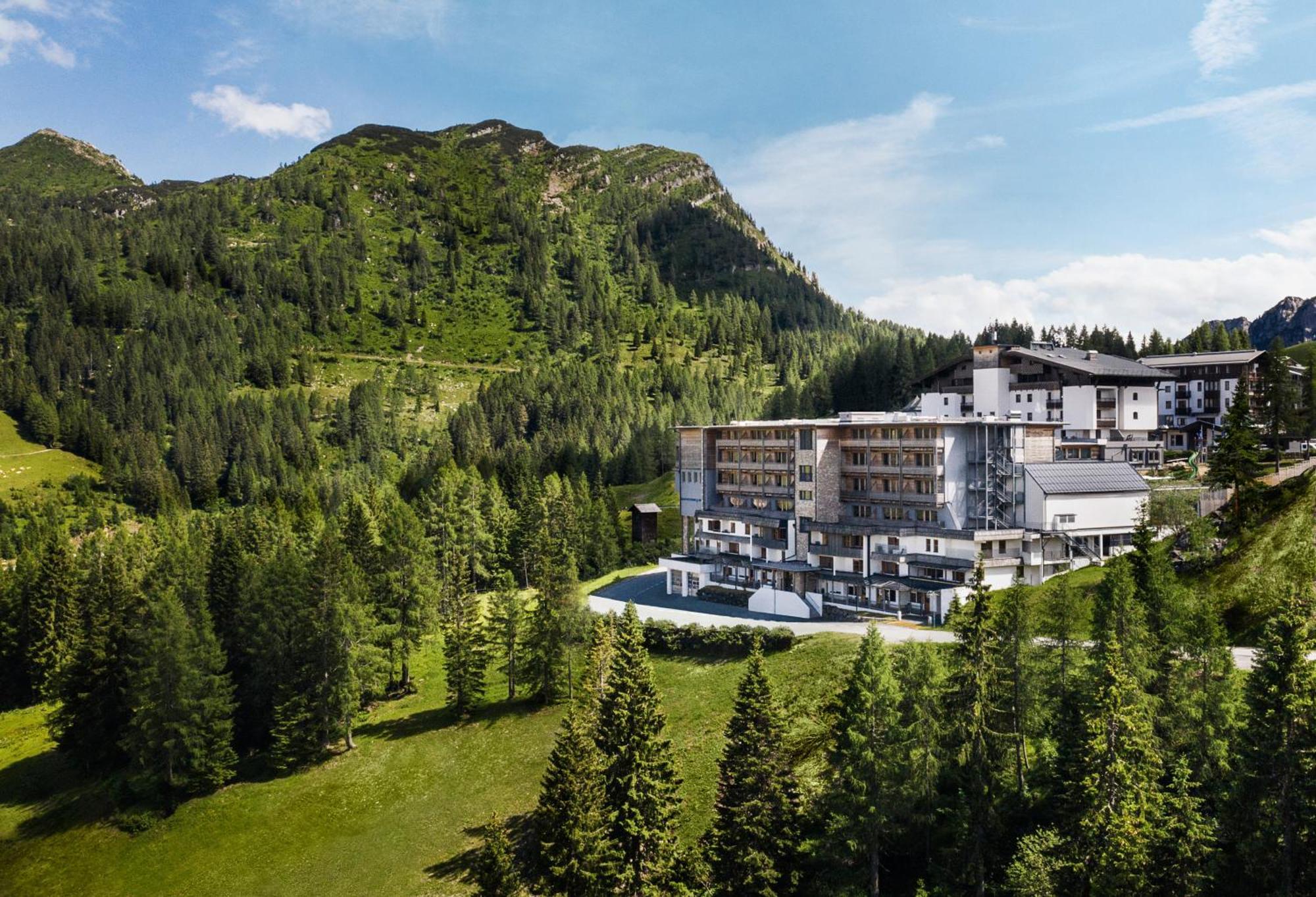 Falkensteiner Family Hotel Sonnenalpe ซอนเนนอัลเพอ นัสส์เฟลด์ ภายนอก รูปภาพ