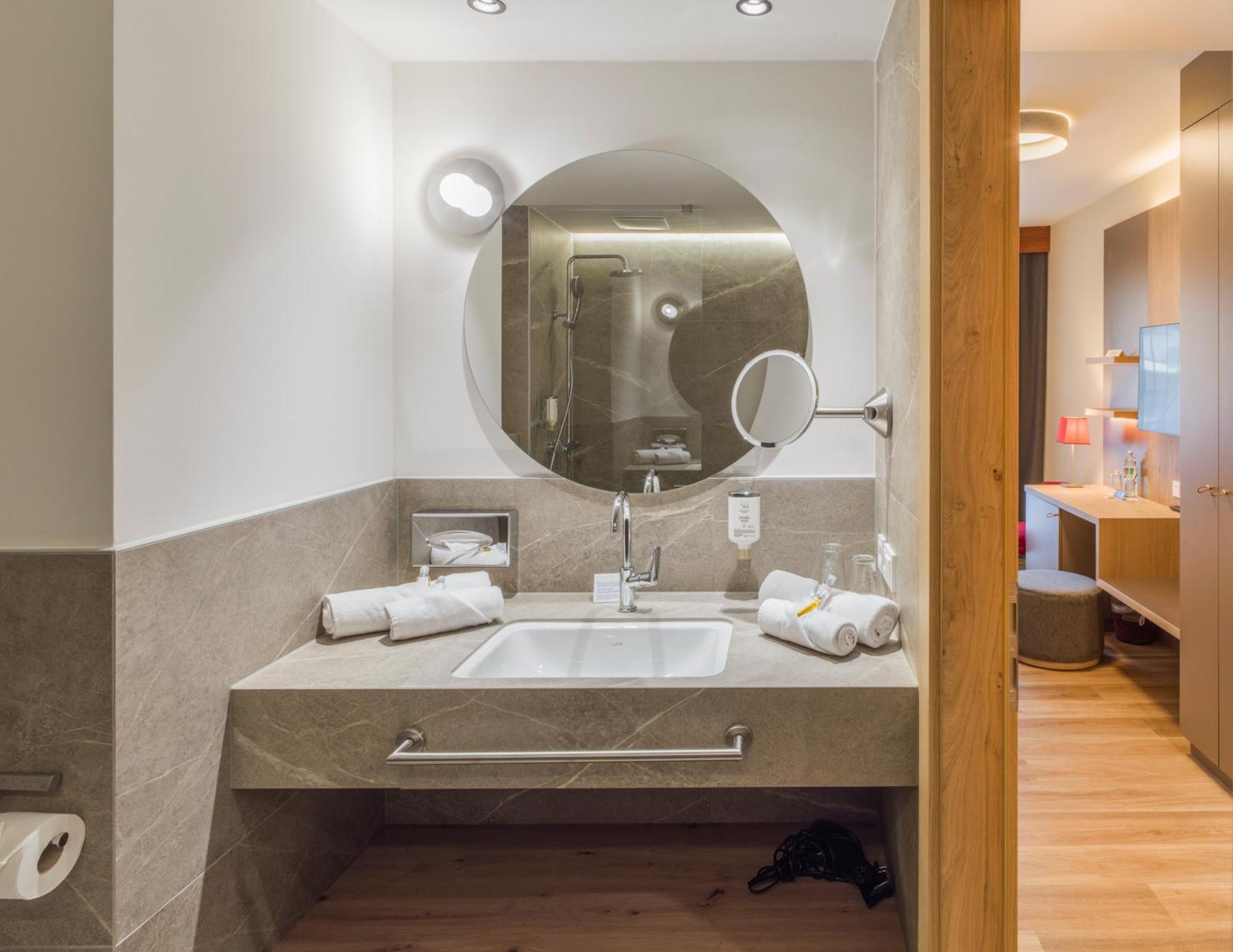 Falkensteiner Family Hotel Sonnenalpe ซอนเนนอัลเพอ นัสส์เฟลด์ ห้อง รูปภาพ