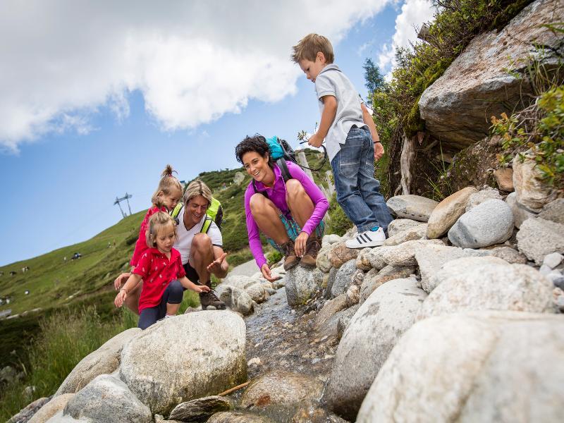 Falkensteiner Family Hotel Sonnenalpe ซอนเนนอัลเพอ นัสส์เฟลด์ ภายนอก รูปภาพ