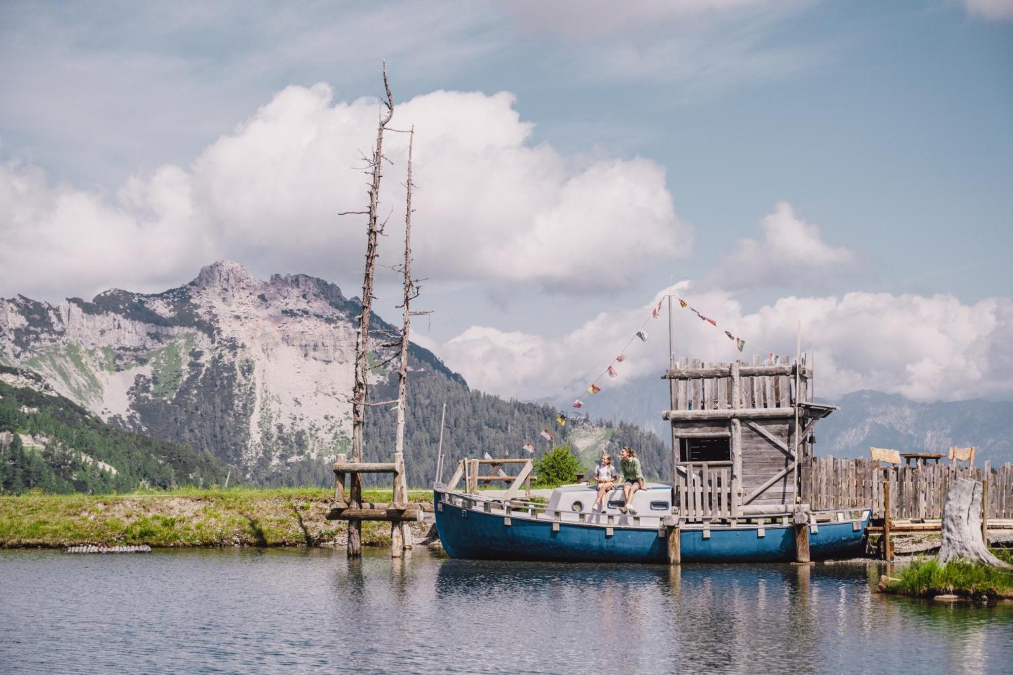 Falkensteiner Family Hotel Sonnenalpe ซอนเนนอัลเพอ นัสส์เฟลด์ ภายนอก รูปภาพ