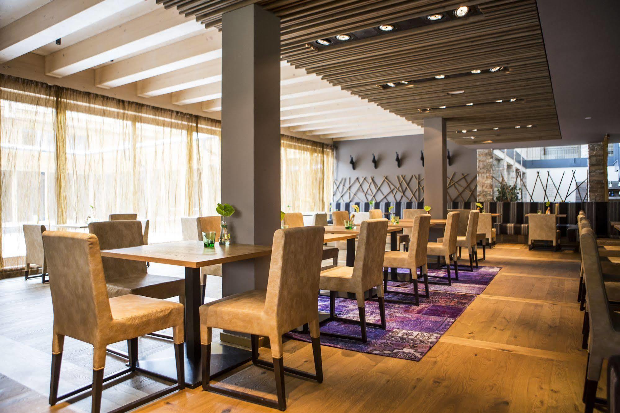 Falkensteiner Family Hotel Sonnenalpe ซอนเนนอัลเพอ นัสส์เฟลด์ ภายนอก รูปภาพ